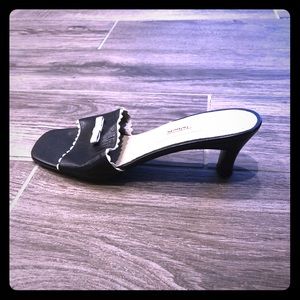 EUC Talbots leather Slides